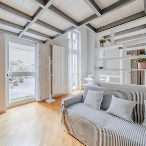 Amazing Loft - 350 M Far From Dateo Station , Milano Italia